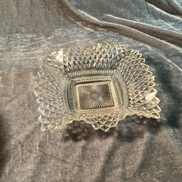 VTG Glass Ashtray - Picture 1 of 3